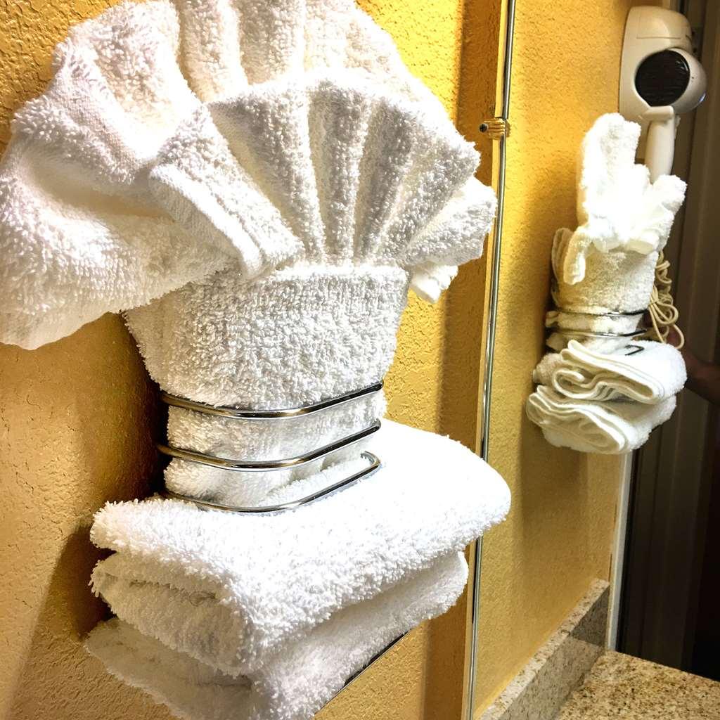 Americas Best Value Inn And Suites Little Rock Phòng bức ảnh