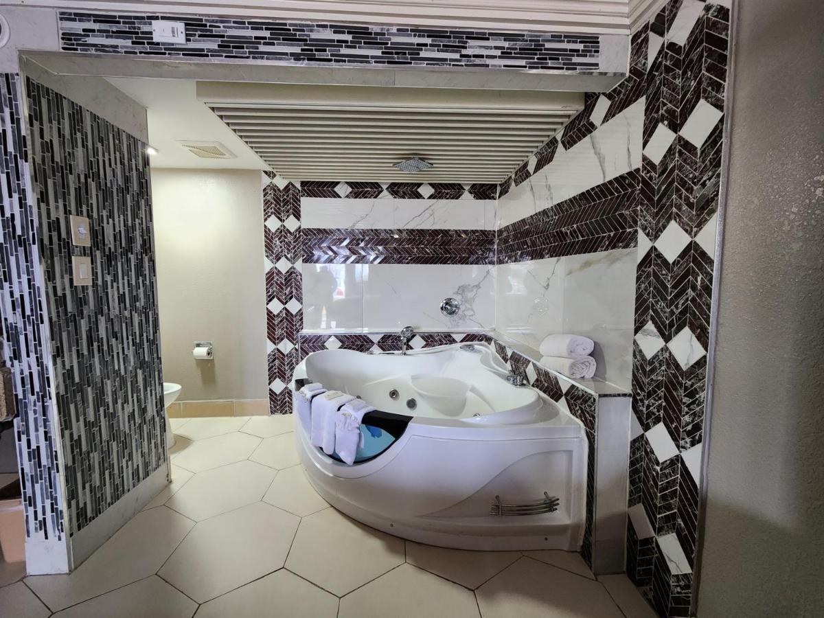 Americas Best Value Inn And Suites Little Rock Ngoại thất bức ảnh