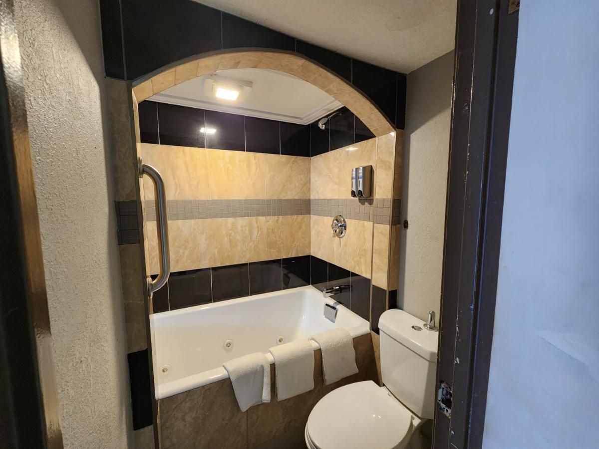 Americas Best Value Inn And Suites Little Rock Ngoại thất bức ảnh